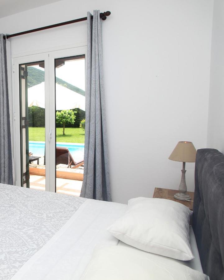 Echinades Resort Vasiliki Exterior foto